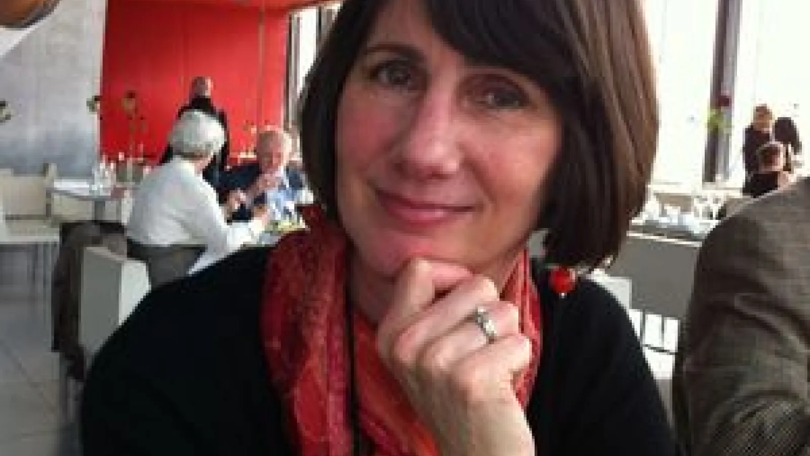 Sarah Johnston image
